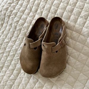 Birkenstock Bostons size 38